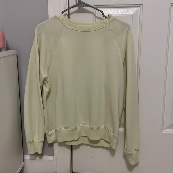 Yellow American Eagle crew neck - Picture 1 of 2
